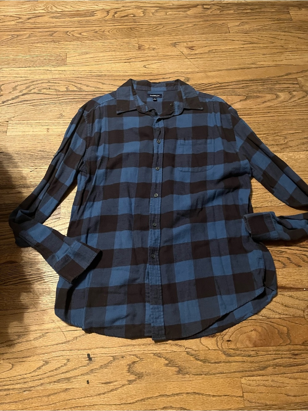 croft & barrow Blue and Black Plaid Casual Button-Down Shirt